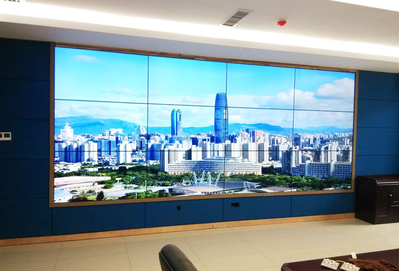 鄂州商場(chǎng)液晶拼接屏 無(wú)縫視覺(jué)盛宴，專業(yè)安裝一步到位